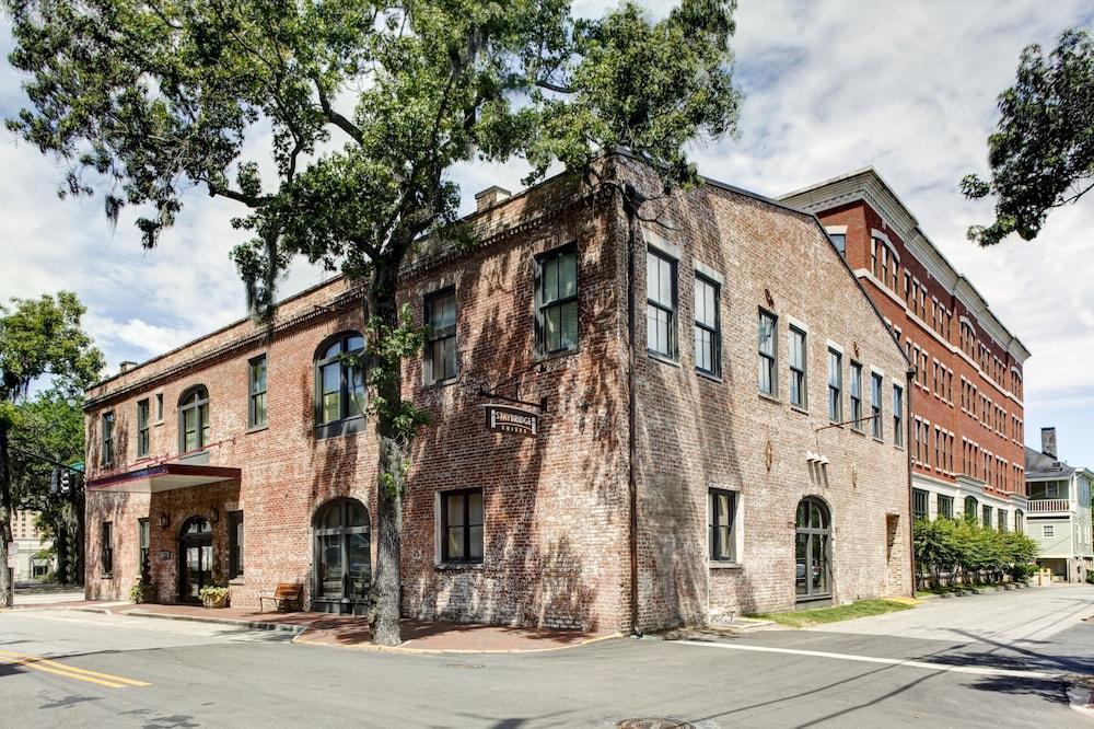 Staybridge Suites Savannah Historic District By Ihg Extérieur photo
