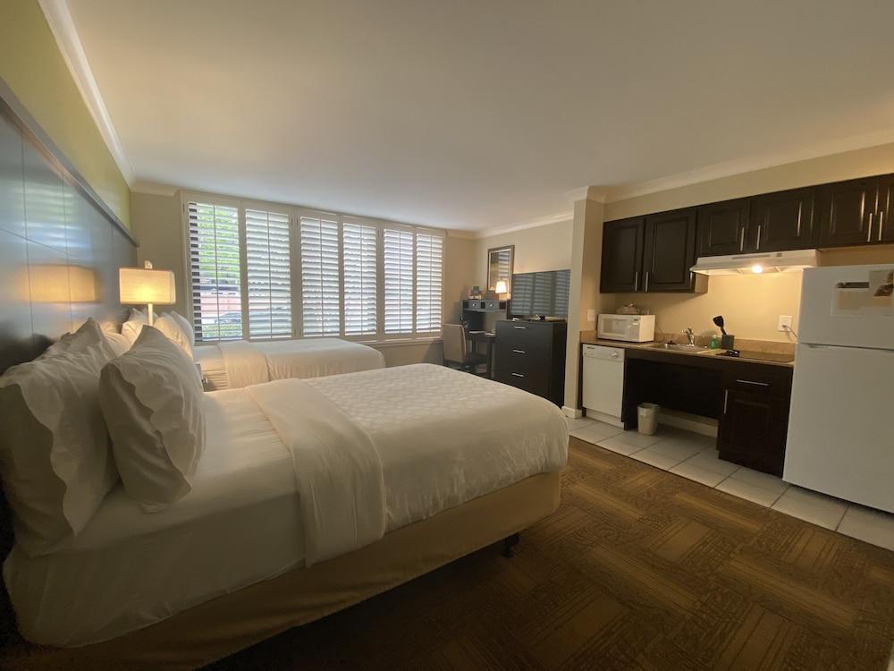 Staybridge Suites Savannah Historic District By Ihg Extérieur photo