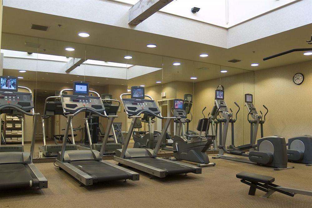 Staybridge Suites Savannah Historic District By Ihg Extérieur photo