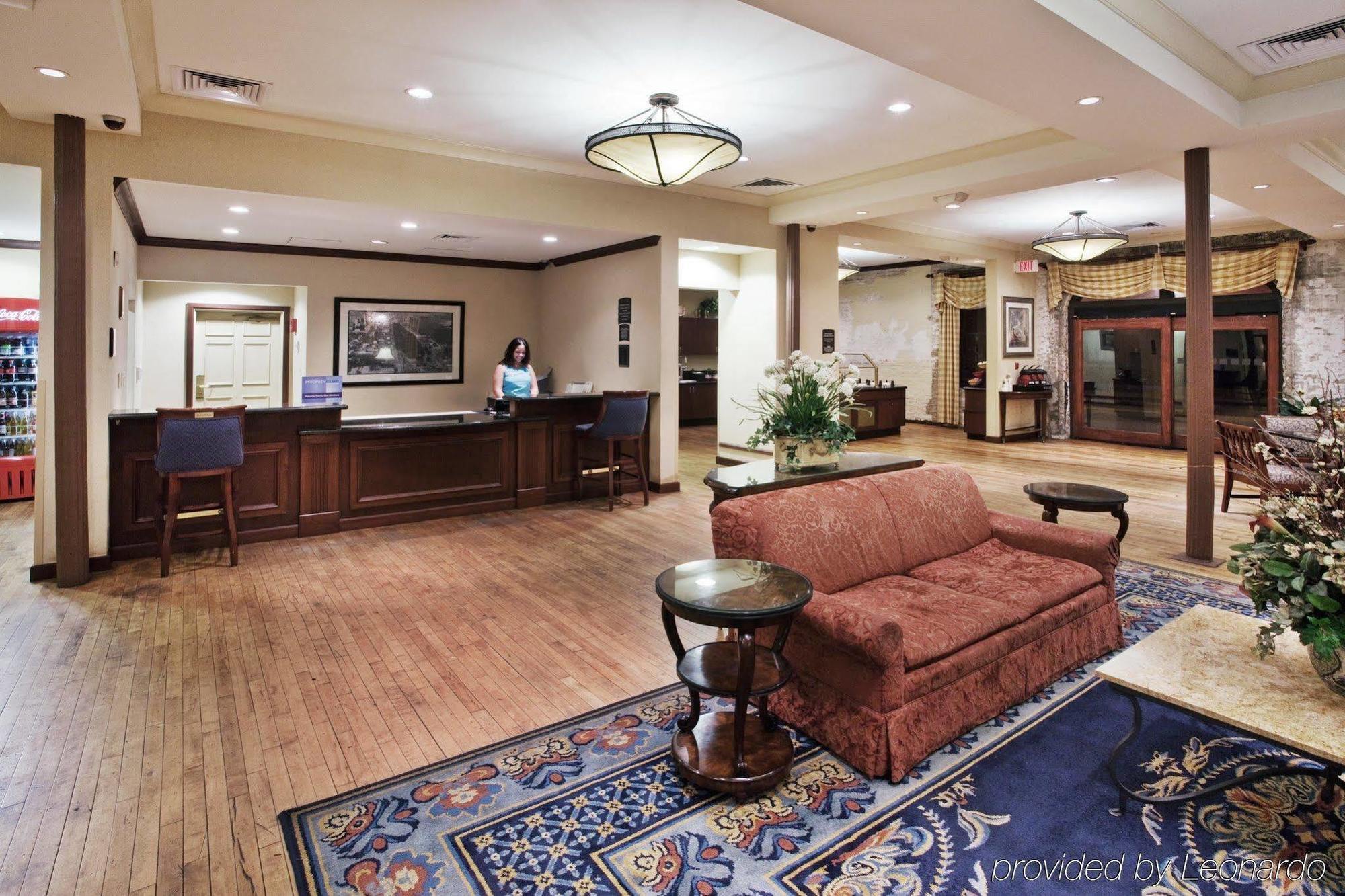 Staybridge Suites Savannah Historic District By Ihg Extérieur photo