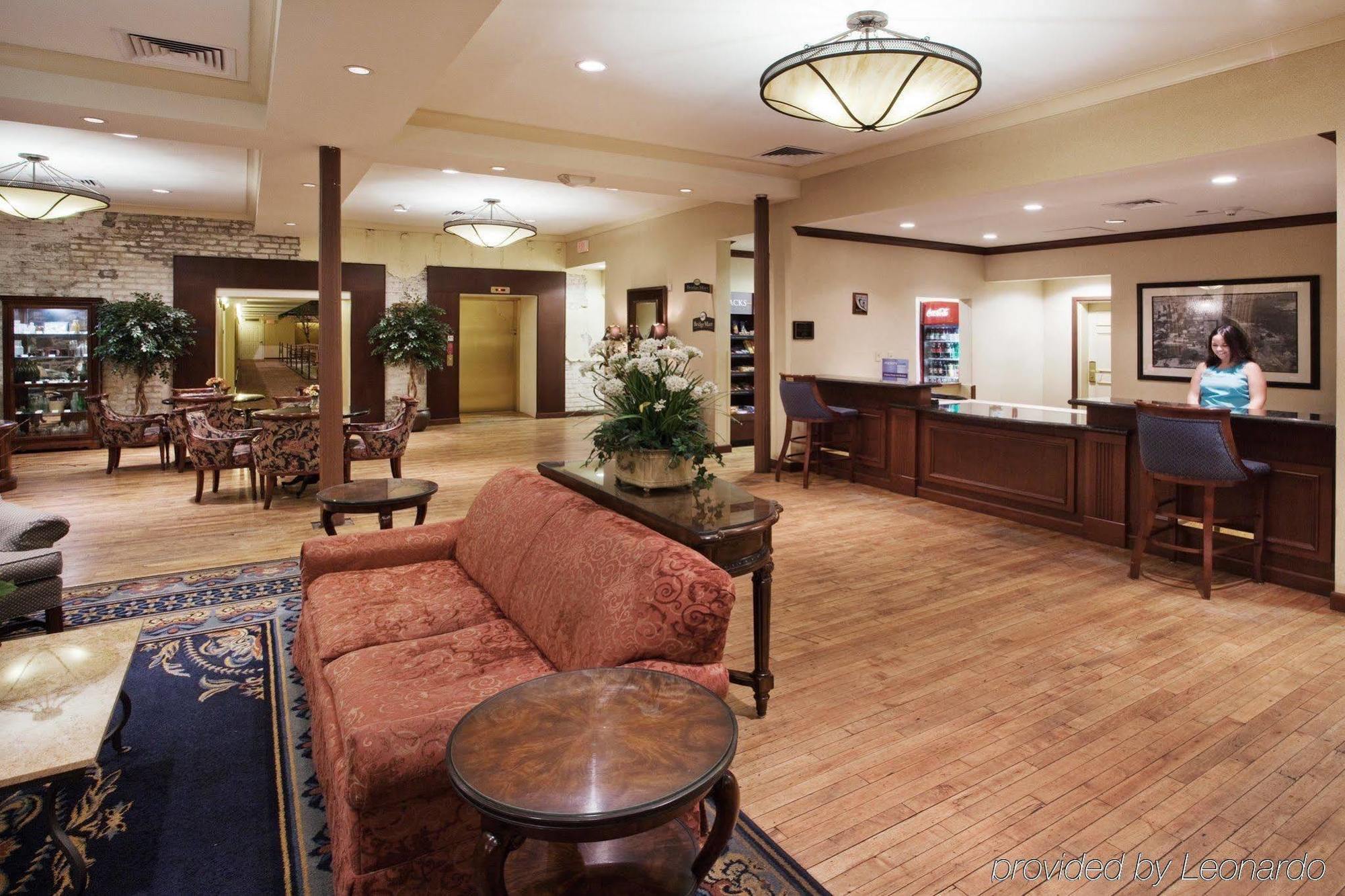 Staybridge Suites Savannah Historic District By Ihg Extérieur photo