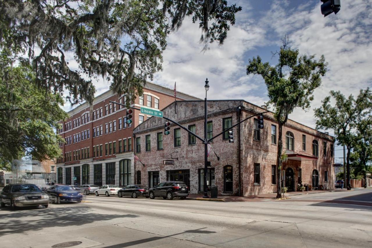 Staybridge Suites Savannah Historic District By Ihg Extérieur photo